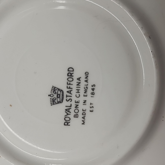 VINTAGE ROYAL STAFFORD ENGLISH BONE CHINA TEA CUP & SAUCER, ENCHANTING PATTERN - Picture 6 of 7